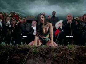 Charli XCX Good Ones (M)